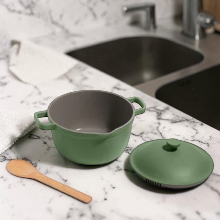 Ceramic Nonstick Stock Pot, Green 5.5 Qt with Lid & Wooden Spoon, Everyday Cookware